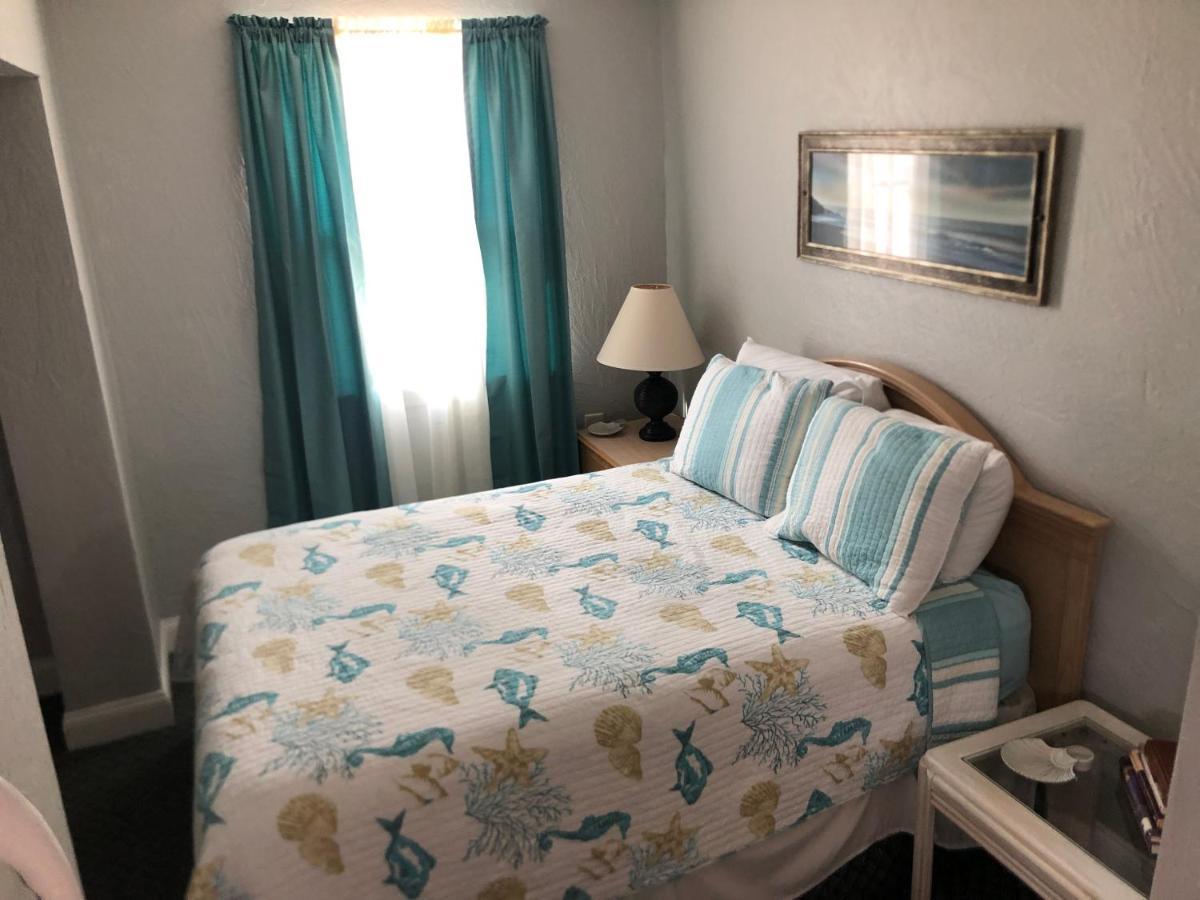 Surfside Suites Cocoa Beach Exterior photo